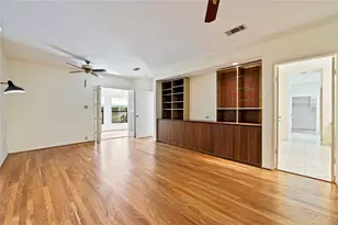 5300 Mercer St, Houston, TX 77005 - Photo 24