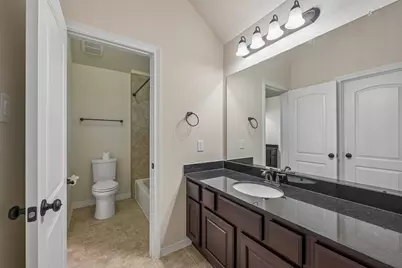 13909 N Lake Branch Lane, Houston, TX 77044 - Photo 34