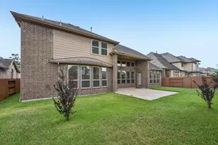 13909 N Lake Branch Ln, Houston, TX 77044 - Photo 40