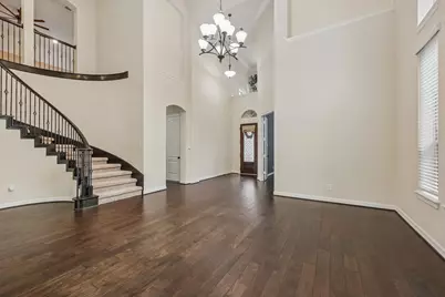 13909 N Lake Branch Lane, Houston, TX 77044 - Photo 12