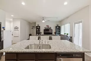 2218 Strong Horse Dr, Conroe, TX 77301 - Photo 8