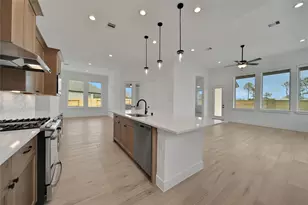13107 Wood Leaf Pk, Tomball, TX 77375 - Photo 8