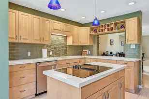 18214 Bal Harbour Dr, Nassau Bay, TX 77058 - Photo 10