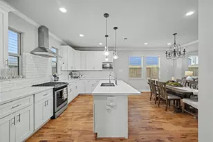 909 E 33rd St, Houston, TX 77022 - Photo 14