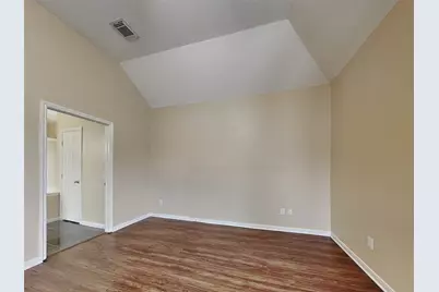 141 S Laguna Pointe Drive, League City, TX 77573 - Photo 8
