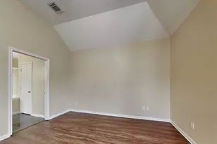 141 S Laguna Pointe Dr, League City, TX 77573 - Photo 8