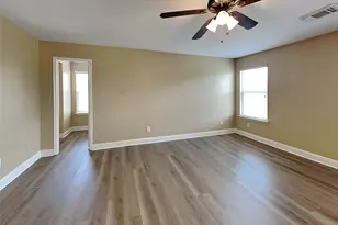 3710 Mystic Meadows Ln, Friendswood, TX 77546 - Photo 10