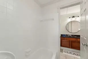 1881 Bering Dr, Houston, TX 77057 - Photo 10