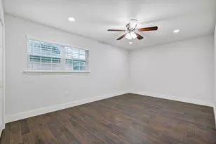5403 Carmona Ln, Pearland, TX 77584 - Photo 22
