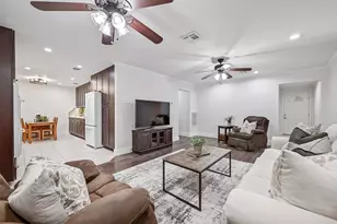 5403 Carmona Ln, Pearland, TX 77584 - Photo 10
