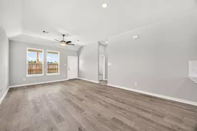 11925 Avian Avenue, Conroe, TX 77303 - Photo 6