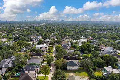 4625 Willow Street, Bellaire, TX 77401 - Photo 10