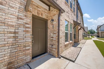 209 Park Place Circle #C, Waller, TX 77484 - Photo 2