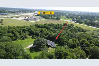 2820 Fisher Hill Lane #2, Baytown, TX 77520 - Photo 1