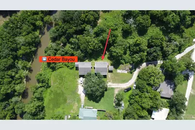 2820 Fisher Hill Lane #2, Baytown, TX 77520 - Photo 2