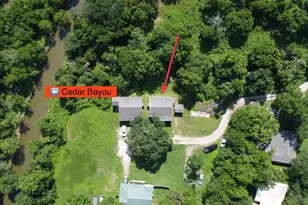 2820 Fisher Hill Ln, Baytown, TX 77520 - Photo 2
