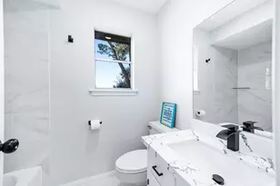 405 Karlis Dr, Alvin, TX 77511 - Photo 30