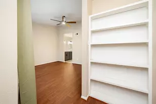 7575 Cambridge St, Houston, TX 77054 - Photo 14