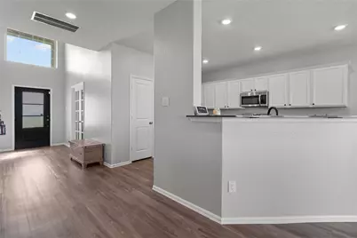 7207 Hillside Avenue, Mont Belvieu, TX 77523 - Photo 12
