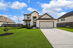 7207 Hillside Ave, Mont Belvieu, TX 77523 - Photo 1