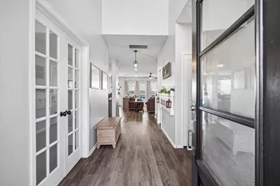 7207 Hillside Avenue, Mont Belvieu, TX 77523 - Photo 10