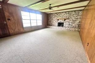 10622 Inwood Dr, Houston, TX 77042 - Photo 8