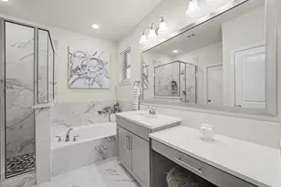 3119 Longleaf Meadows Dr, Houston, TX 77063 - Photo 10