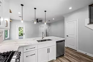 113 Capetown, Montgomery, TX 77356 - Photo 8