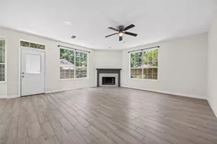 11 Ginger Bay Pl, The Woodlands, TX 77382 - Photo 16
