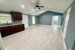 9015 Puritan Way, Rosharon, TX 77583 - Photo 2