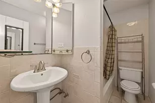 9029 Gaylord St, Houston, TX 77024 - Photo 4