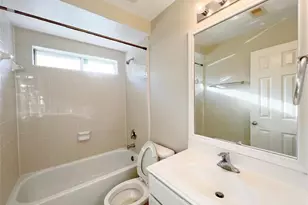 18102 Red Oak Manor Ln, Cypress, TX 77433 - Photo 8