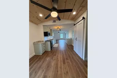 52 Periwinkle Court, Lake Jackson, TX 77566 - Photo 2