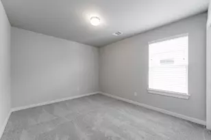 2004 Sugarberry Gully Ln, Conroe, TX 77301 - Photo 8