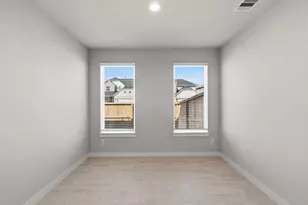 2004 Sugarberry Gully Ln, Conroe, TX 77301 - Photo 8