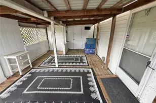153 Prairie Lea Dr, Angleton, TX 77515 - Photo 4