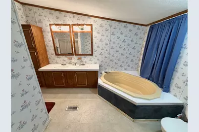 153 Prairie Lea Drive, Angleton, TX 77515 - Photo 24