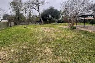 519 N Shady Ln, La Porte, TX 77571 - Photo 28