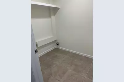 519 N Shady Lane, La Porte, TX 77571 - Photo 18