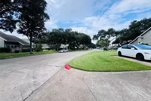 12908 Leader St, Houston, TX 77072 - Photo 16