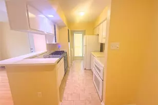 1900 Bay Area Blvd, Houston, TX 77058 - Photo 4