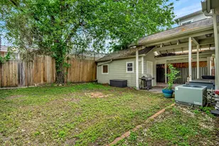 4628 Kermit St, Houston, TX 77009 - Photo 28