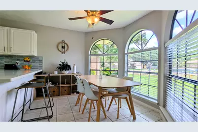 12639 Ashford Hills Drive, Houston, TX 77077 - Photo 6