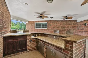 1111 Valley Commons Dr, Huffman, TX 77336 - Photo 6