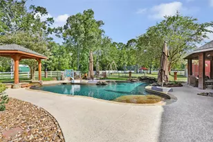 1111 Valley Commons Dr, Huffman, TX 77336 - Photo 8