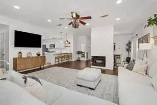 55 S Stony Bridge Cir, The Woodlands, TX 77381 - Photo 6