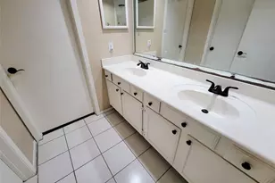 25303 Avery Hill Ln, Spring, TX 77373 - Photo 12