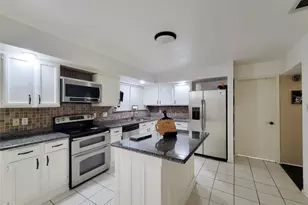 25303 Avery Hill Ln, Spring, TX 77373 - Photo 6