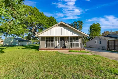 407 Bois D Arc Street, Edna, TX 77957 - Photo 2