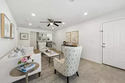 4017 Woodfin Street, Houston, TX 77025 - Photo 6